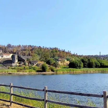 בית נופש Casa D'os Eiras *